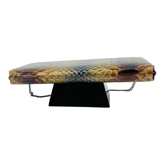 Faux Reptile Clutch - Picture 9 of 11